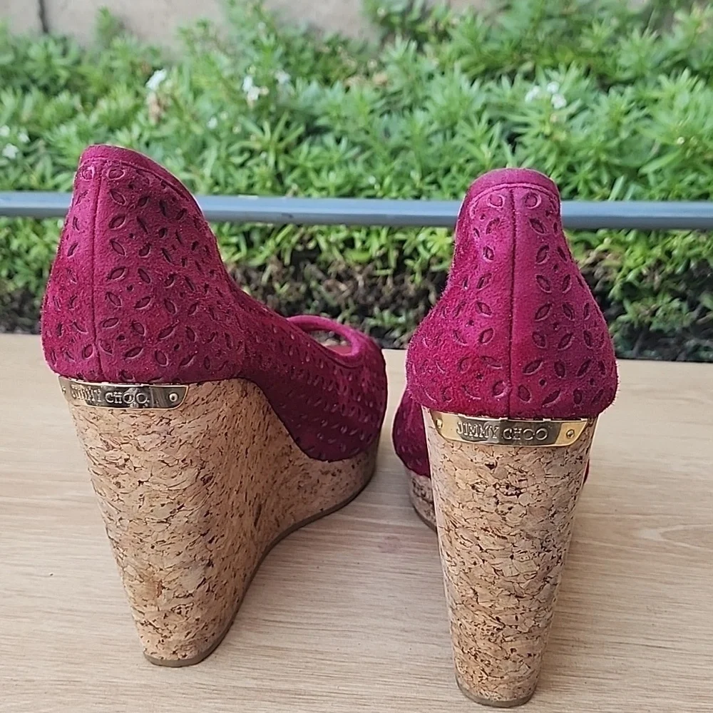 JIMMY CHOO 'PAPINA' BERRY WINE SUEDE CORK WEDGE Size 40